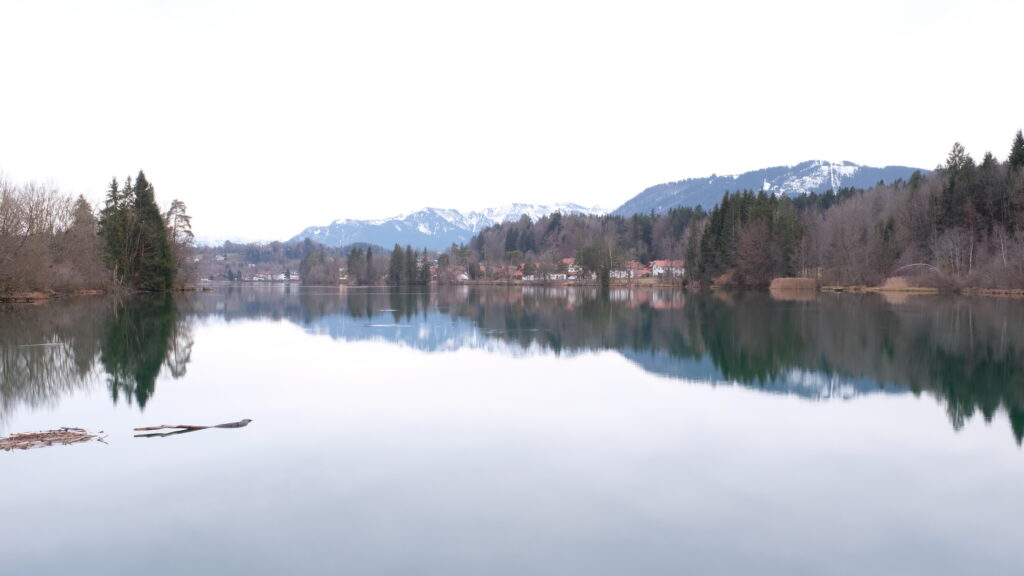 Bad Tölz, Isarstausee Tölz, und Blomberg