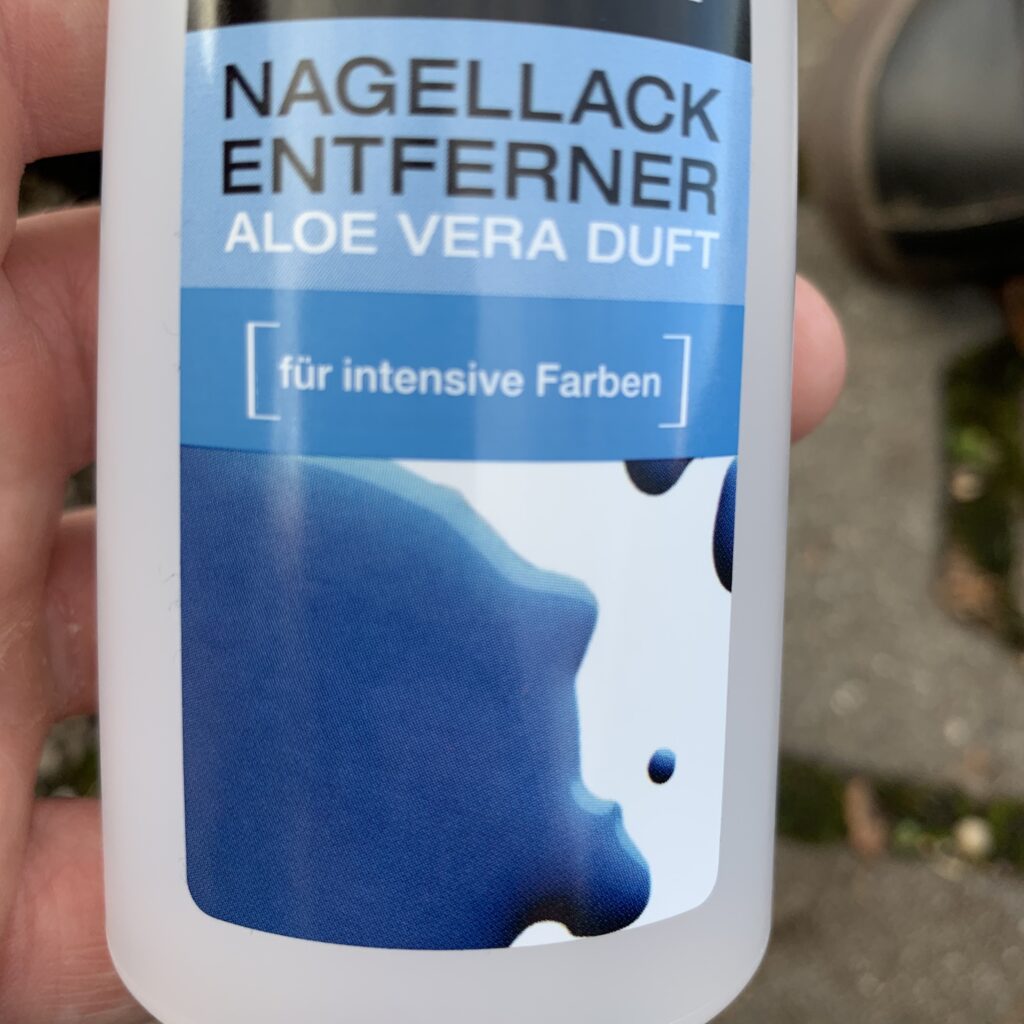 Nagellackentferner