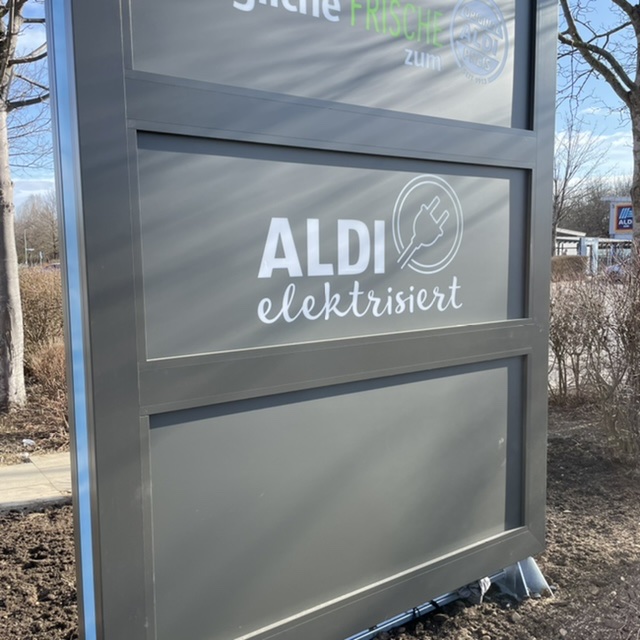 Aldi elektrisiert